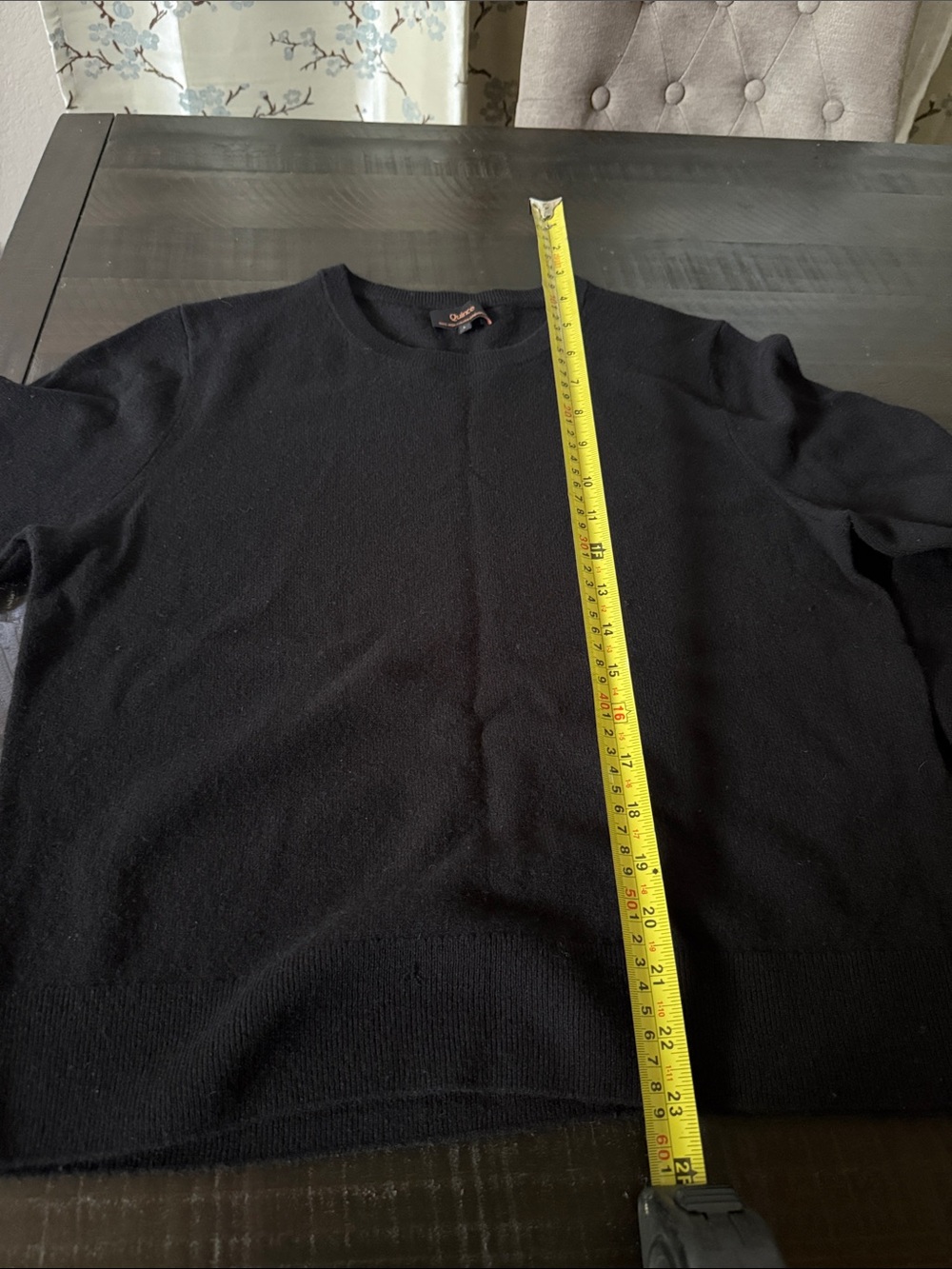 Quince Women’s 100% Cashmere Mongolian Black Crewneck Sweater